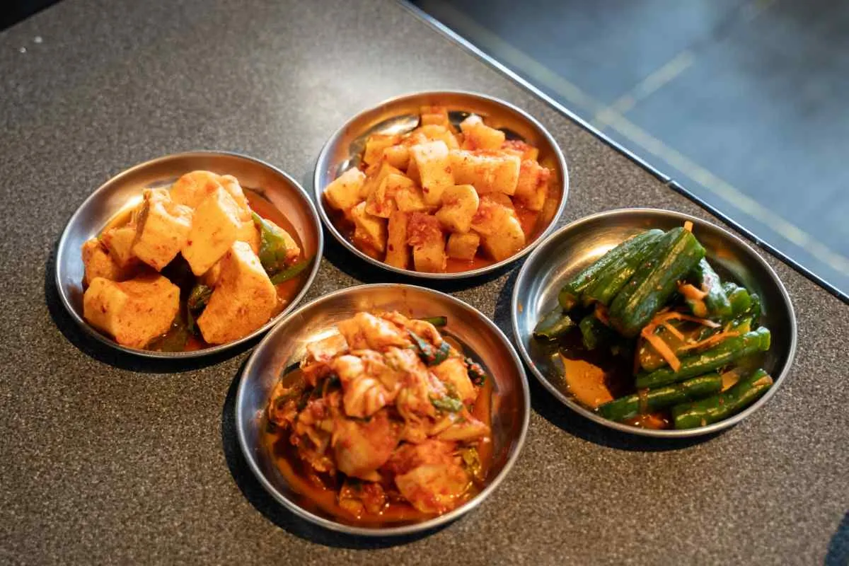 臭みの無いホルモンやタンなど幅広いお肉メニュー